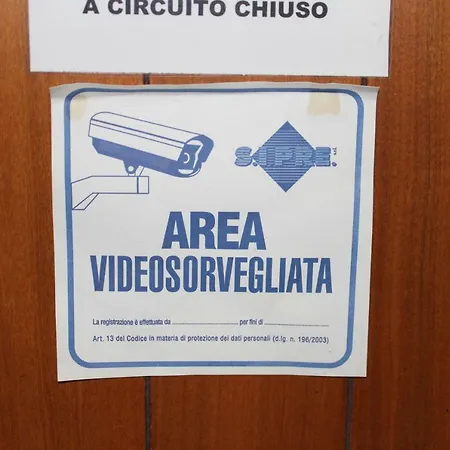 Carlo Cacciami Penzion *