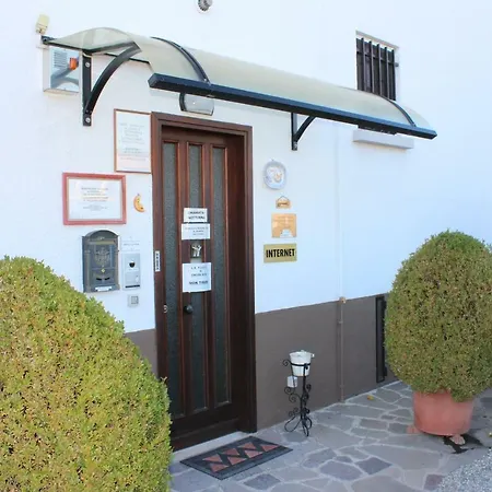 Carlo Cacciami Penzion Grignasco